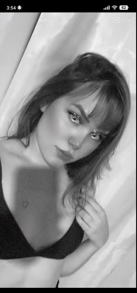 Larissinharp tits onlyfans