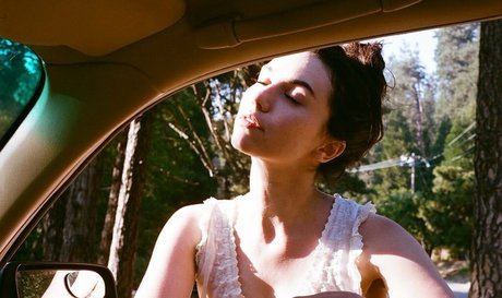 Grace Caroline Currey onlyfans leaked pictures