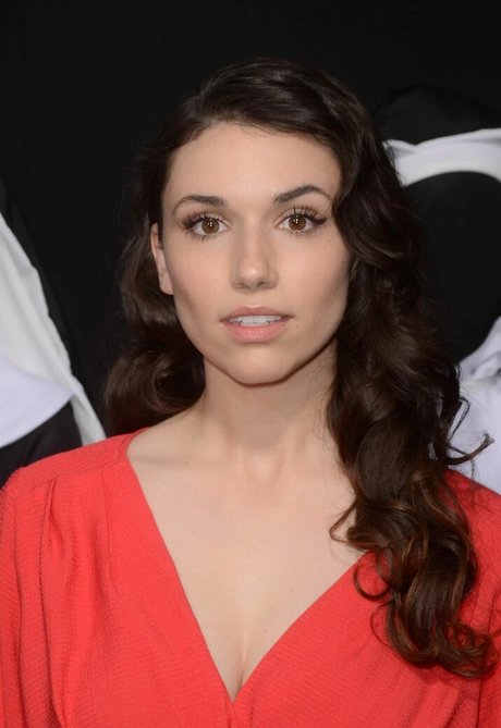 Grace Caroline Currey onlyfans nude content