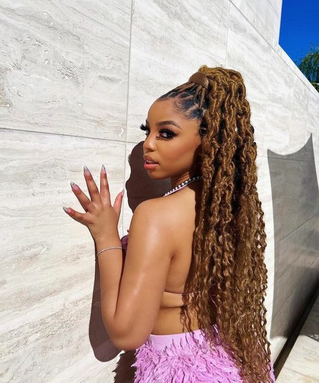 Chloe Bailey onlyfans model