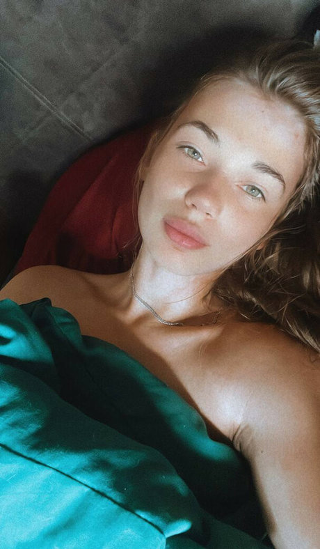 Steklova Eseniia onlyfans porn free