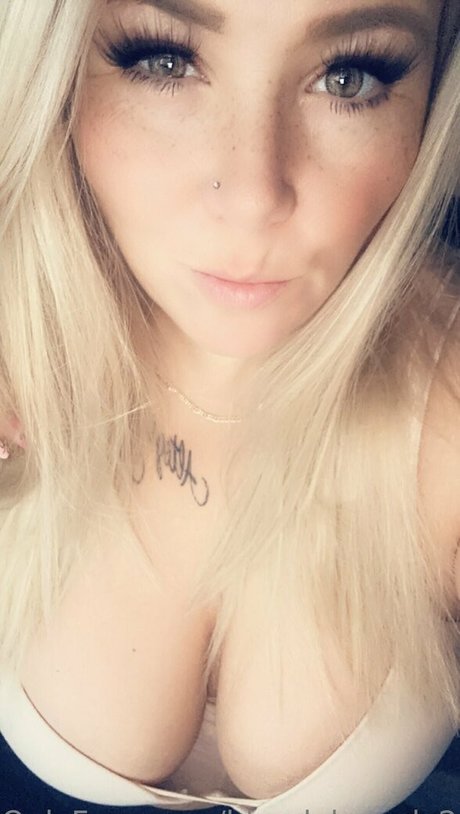 blondebrandy269 onlyfans leaks naked