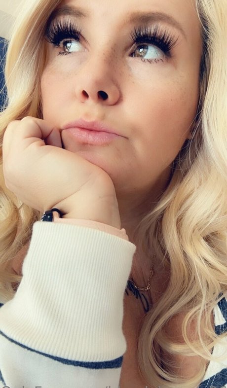 blondebrandy269 nude leaks onlyfans