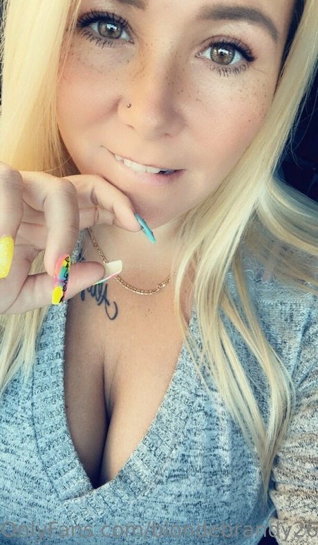 blondebrandy269 onlyfans leaka