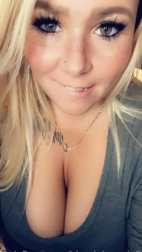 blondebrandy269 nude onlyfans pics