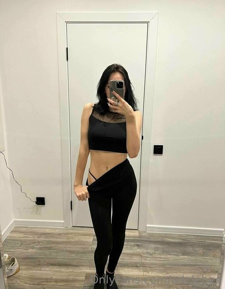 adelebee sexy onlyfans