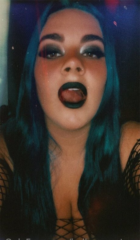 bella monstera onlyfans xx