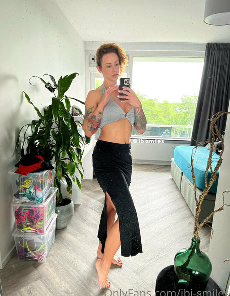 smilingdutchiefree onlyfans photo