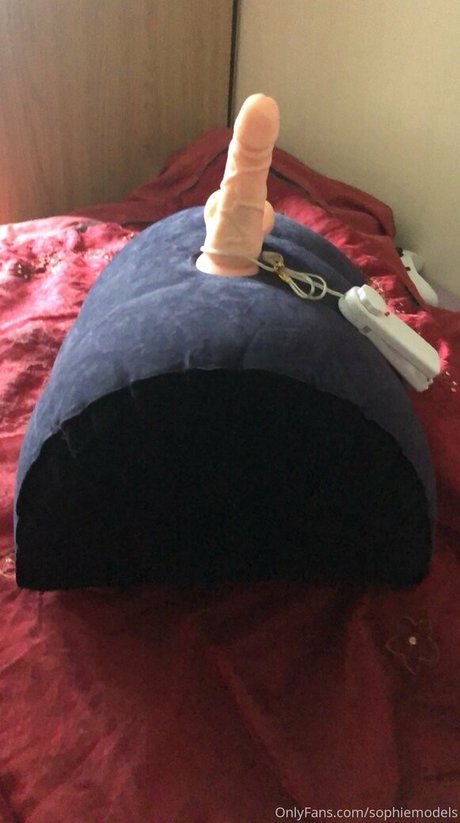 sophiemodels onlyfans sex tape
