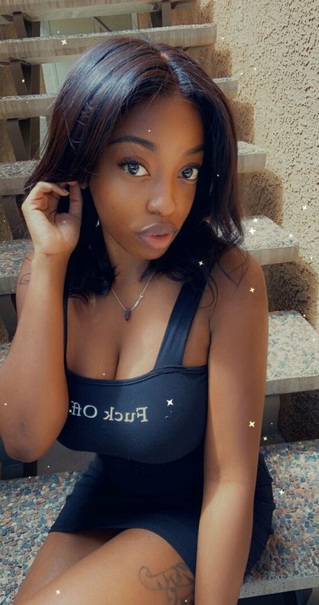 niyahrenee onlyfans leak new