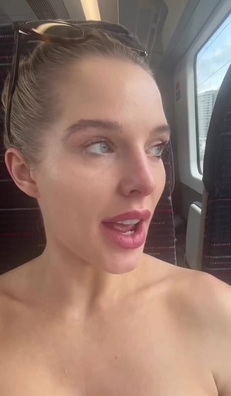 Helen Flanagan onlyfans naked pics