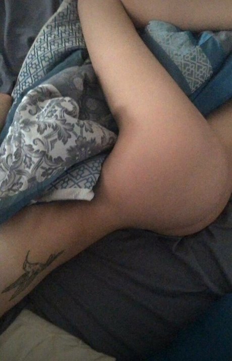 Tiana Basden onlyfans leaked pics