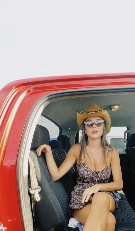 Grace Coffey onlyfans leaks nudes