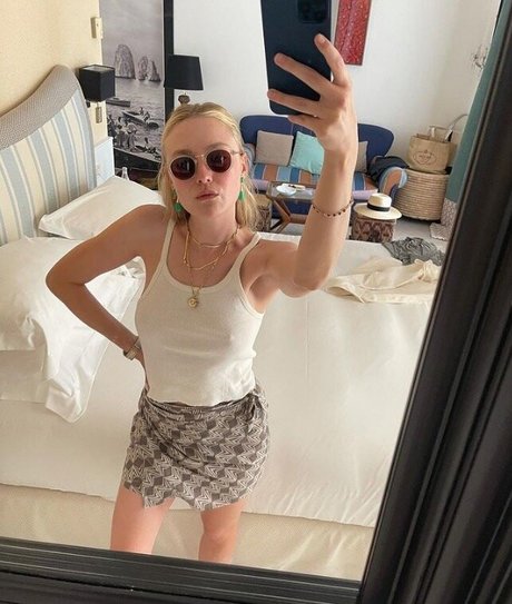 Dakota Fanning onlyfans porno