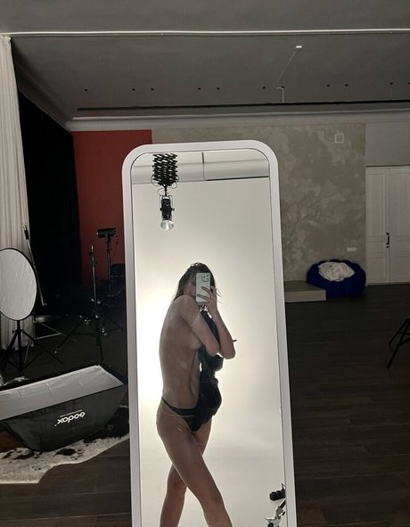 Toma Efremova onlyfans porn leak