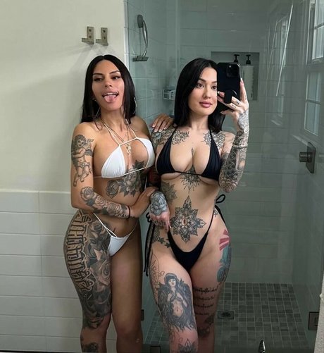 Taylor Roze onlyfans sextape leak