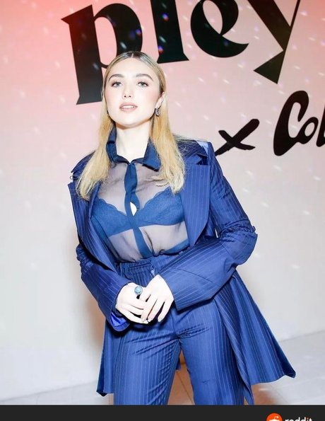 Peyton List only fans pictures