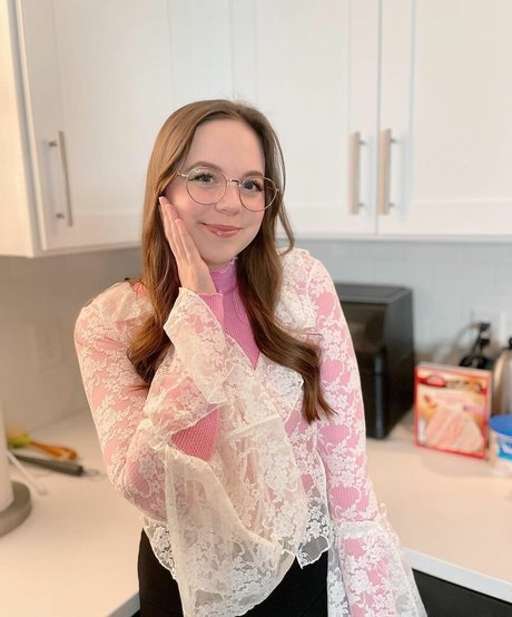 SarahKey onlyfans desnuda