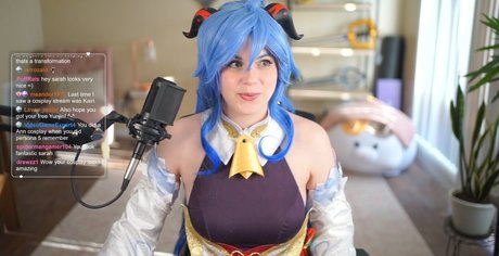 SarahKey onlyfans strip tease