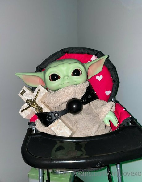 ari lovexo onlyfans photos