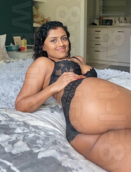 Yamini Nambimadom xxx onlyfans