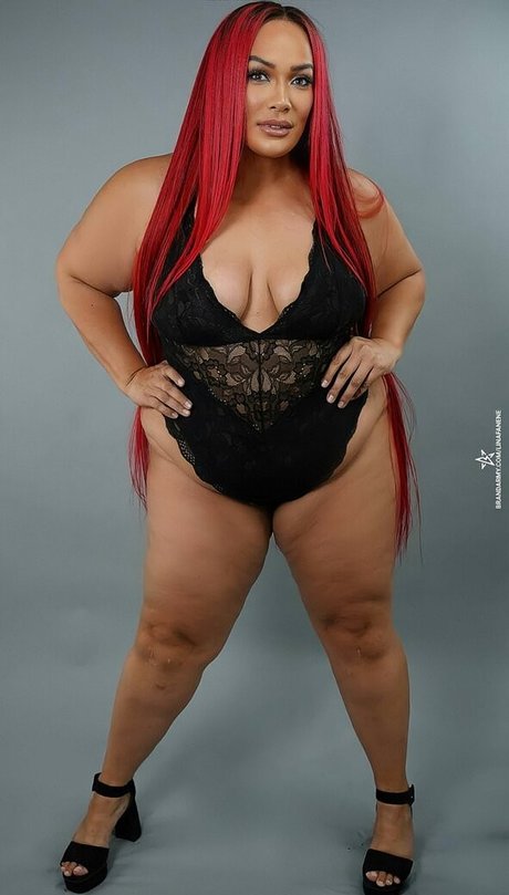 Nia Jax onlyfans leak naked