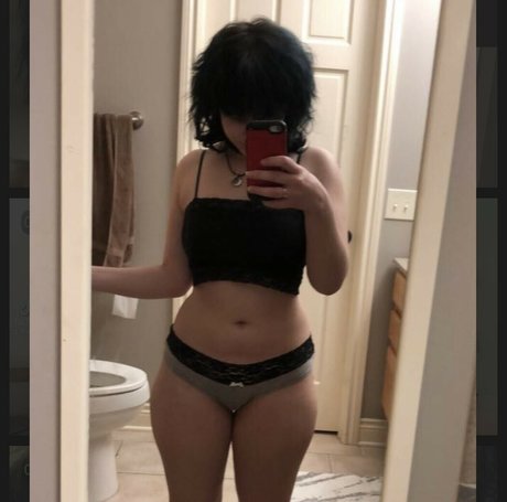 Guttergirlgab onlyfans sexy