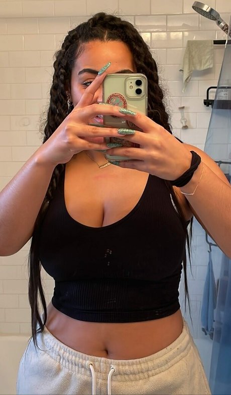 Raina Morris nude leaked onlyfans