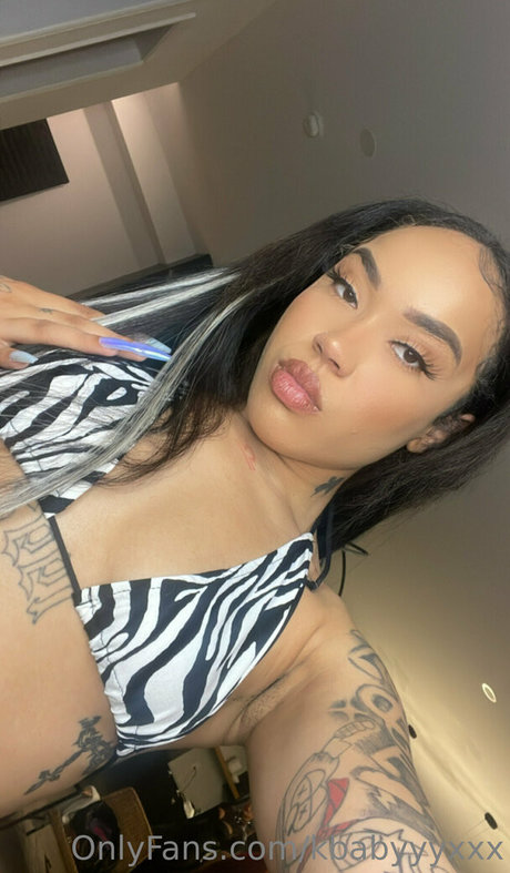 kbabyyyxxx naked onlyfans leak