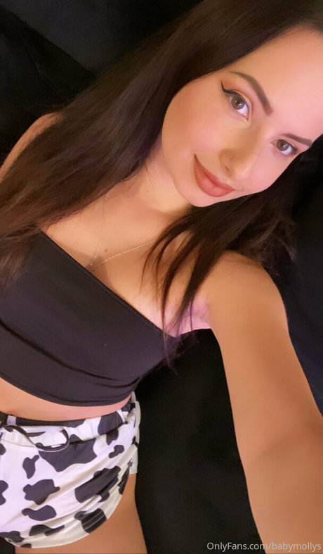 mollymarkova onlyfans leaked.