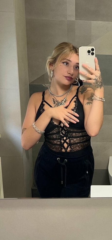 mrsjuicyass onlyfans content type