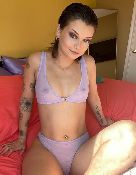 morekatie onlyfans nude tits