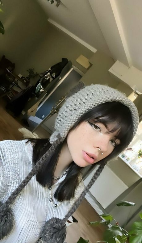 Zee Hell ass onlyfans