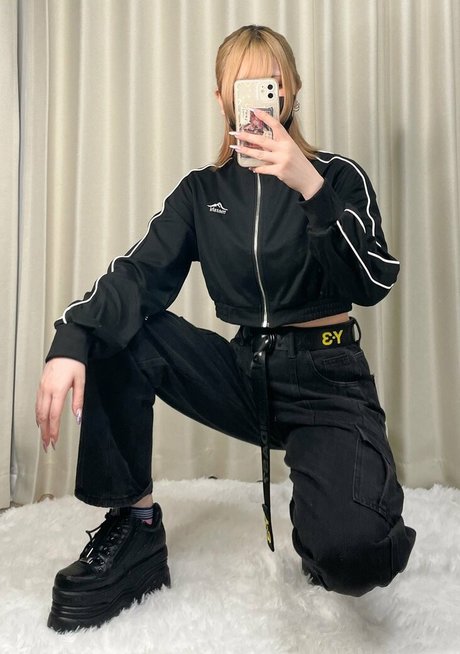 Fuyujiri Bonu nude onlyfans