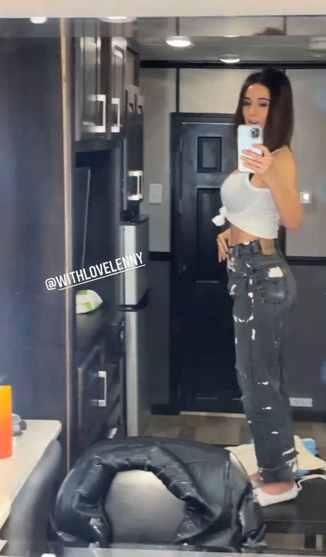 Emmanuelle Chriqui onlyfans nude pics