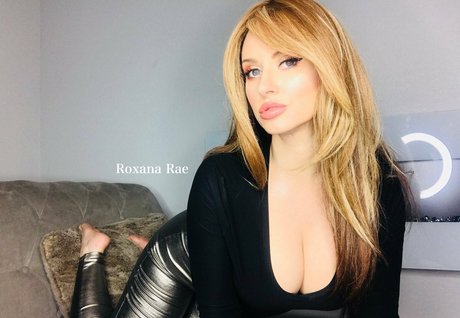 Miss Roxana Rae naked leaked onlyfans