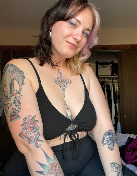 alexxskye nude onlyfans leak