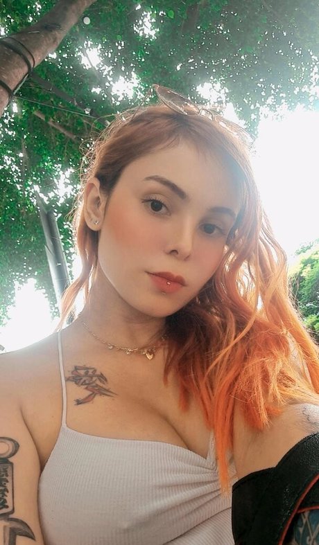 Carolina Trindade onlyfans nudes leaks