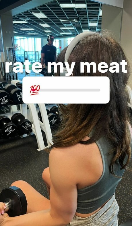 Lunchbaglujan naked on onlyfans