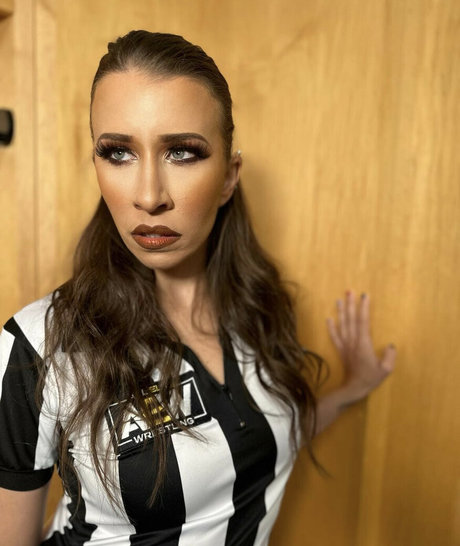 Aubrey Edwards nude on onlyfans