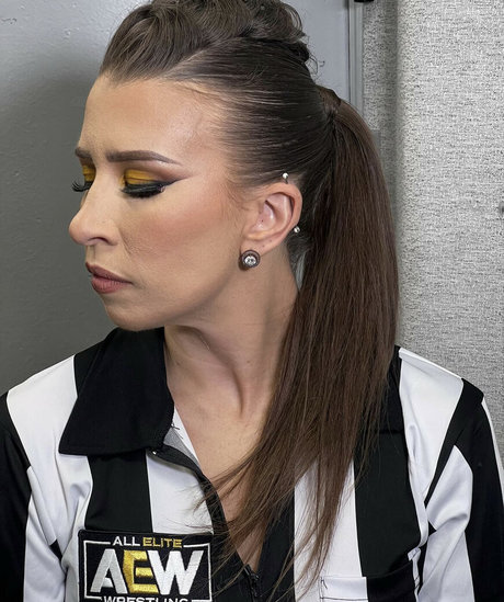 Aubrey Edwards onlyfans nude photos