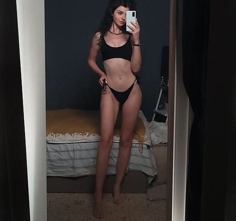 Chloe Lockley only fans nude leaks