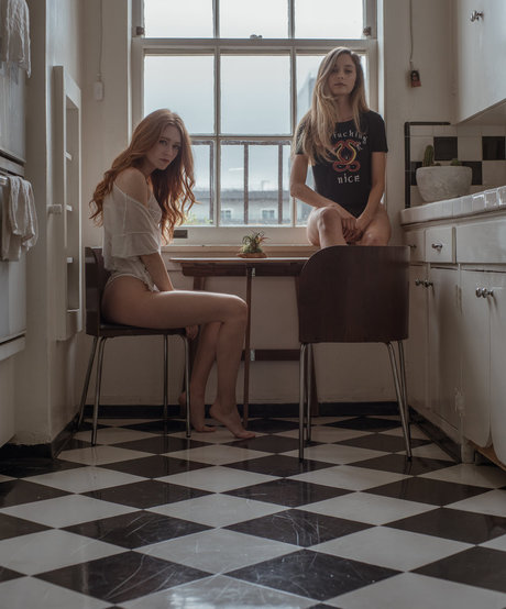 Holly Hicks sexy onlyfans