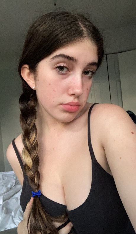 itsmollyyyrose again onlyfans sex