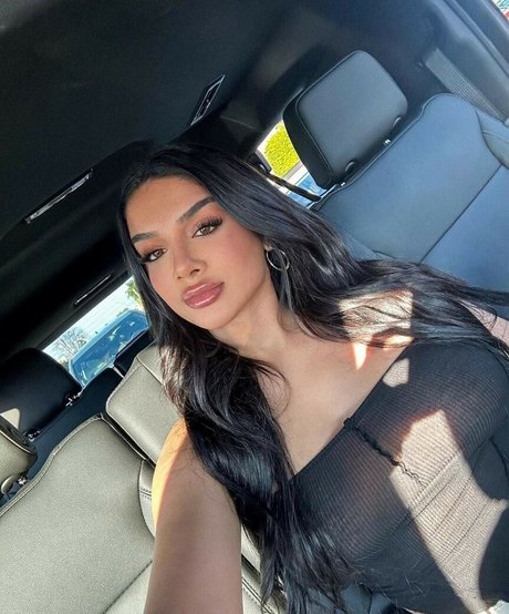 Alishbasheikh onlyfans sex