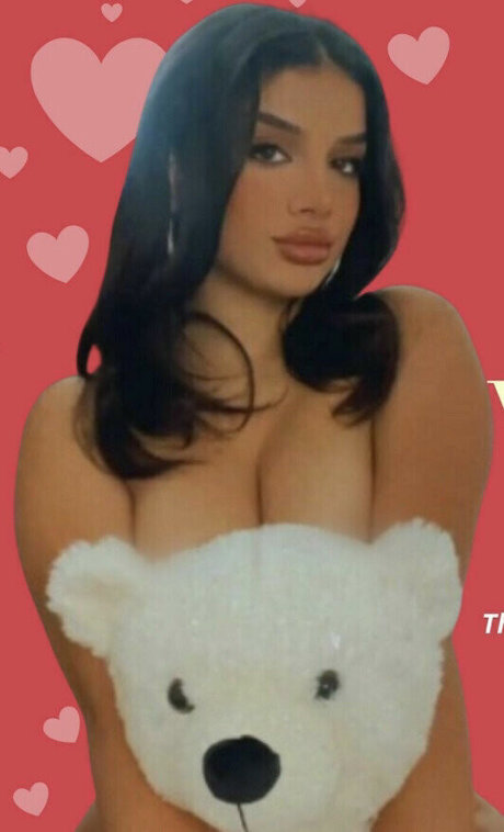 Alishbasheikh onlyfans post