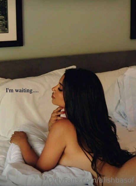 Alishbasheikh onlyfans nudes