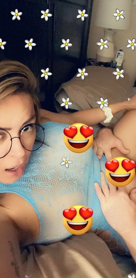 Lalacruel onlyfans model photo