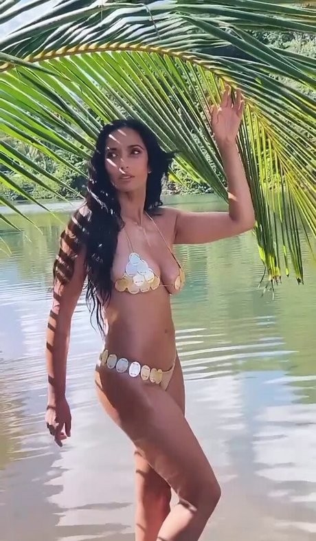 Padma Lakshmi onlyfans nudes leak