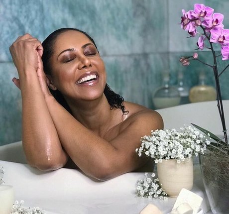 Valeria Valenssa only fans photos